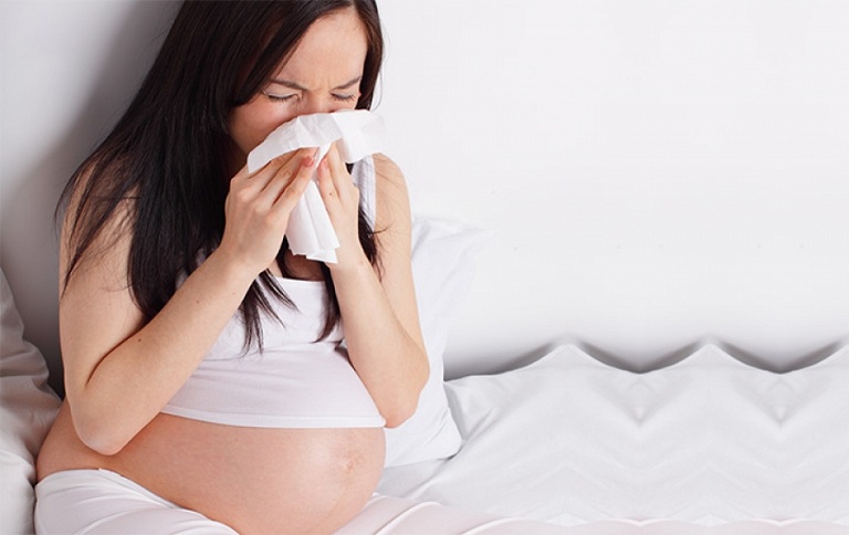 Nguyên nhân gây bệnh viêm mũi dị ứng khi mang thai