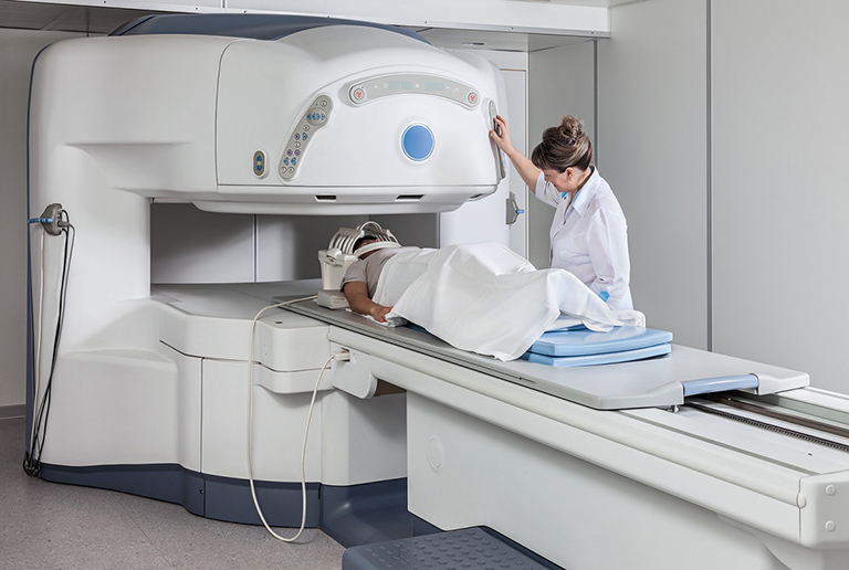Chụp MRI thoát vị đĩa đệm ở đâu? Chi phí ra sao?