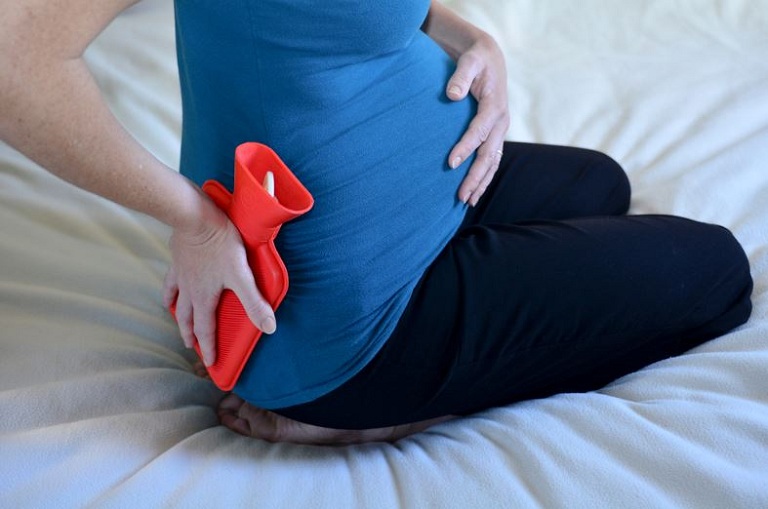 Cách giảm đau dây thần kinh tọa khi mang thai