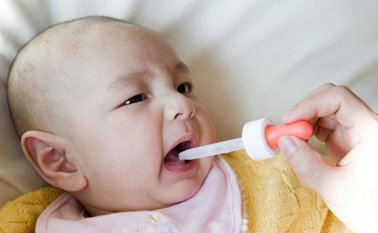 thuốc trị sổ mũi cho trẻ sơ sinh