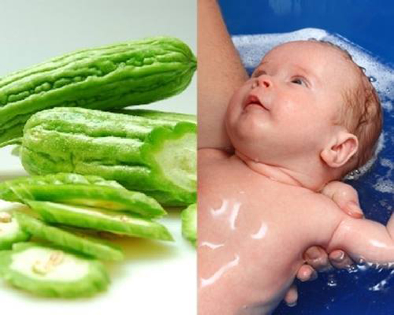 Tắm nước mướp đắng giúp điều trị rôm sảy ở trẻ sơ sinh