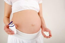 Tẩy giun đúng cách khi mang thai không gây dị tật ở trẻ