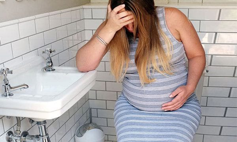 Bị trĩ trong thời kỳ mang thai ảnh hưởng lớn đến sức khỏe, tâm lý của người mẹ