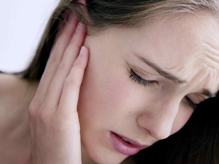 Bệnh viêm tai giữa ở người lớn và các phương pháp điều trị