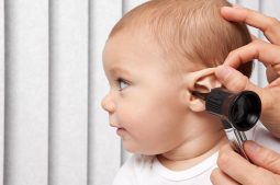 viêm tai giữa ở trẻ sơ sinh