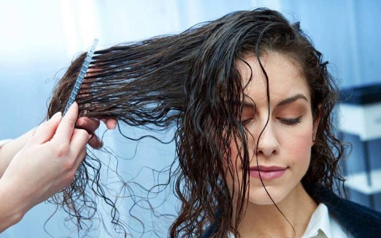 cách chăm sóc tóc rụng