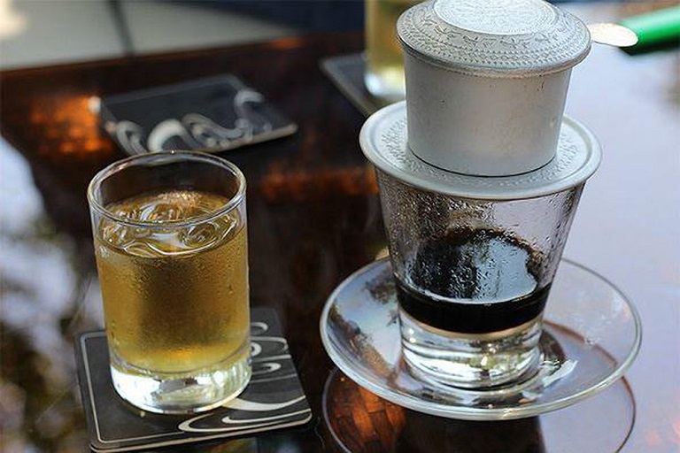 Bị đau dạ dày có nên uống cafe, nước đá… không?