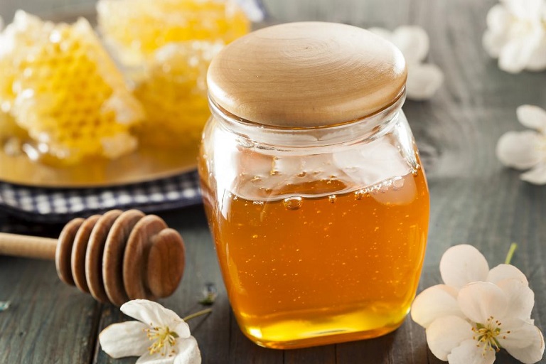 Điều trị viêm da tiết bã bằng mật ong