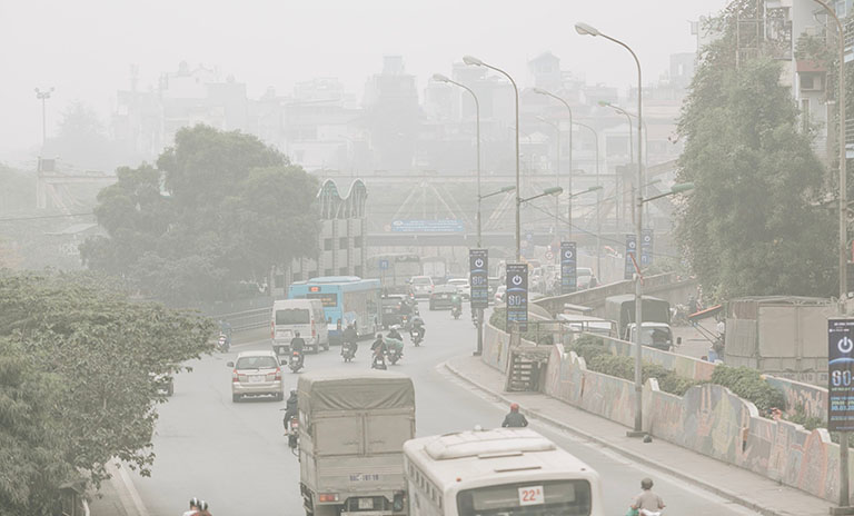 Ô nhiễm Bụi Mịn ở TP HCM và Hà Nội