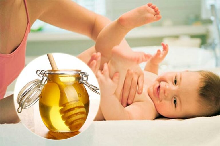 Thụt mật ong cho trẻ sơ sinh có tác dụng chữa táo bón tức thời nhưng cần tham khảo ý kiến bác sĩ trước khi dùng phương pháp này