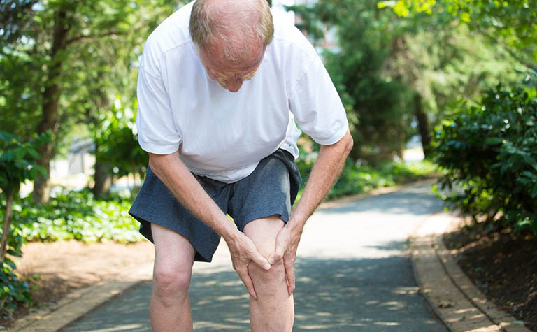 đau nhức trong xương ống chân là bệnh gì
