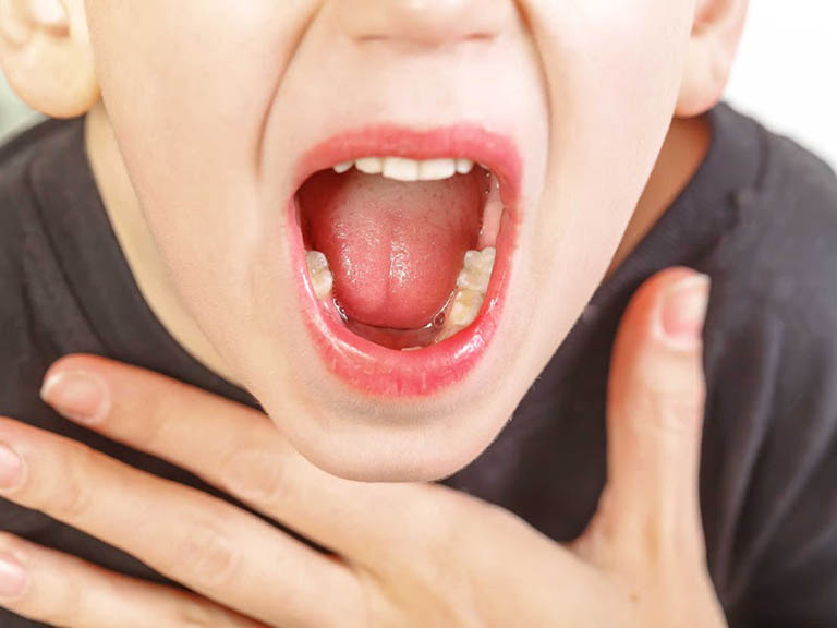 cách làm tan đờm trong cổ họng cho trẻ
