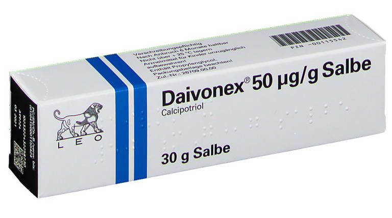 Thuốc bôi trị vảy nến da đầu Daivonex