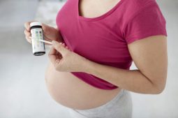 Protein niệu ở phụ nữ có thai