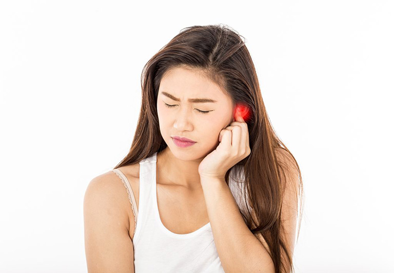 Viêm tai giữa mạn tính có cholesteatoma và cách điều trị