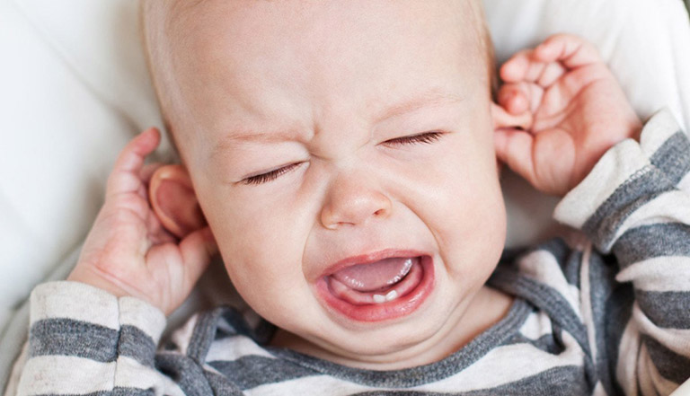 Viêm tai giữa mạn tính ở trẻ em và cách điều trị
