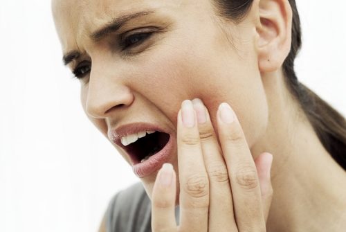 Đau răng nổi hạch là hiện tượng rất bình thường
