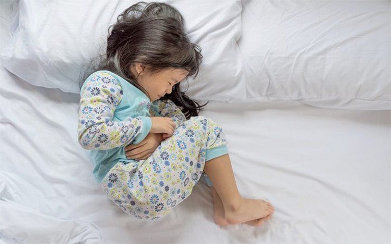 Trẻ em mắc hội chứng viêm ruột kích thích ẩn chứa nhiều biến chứng nguy hiểm