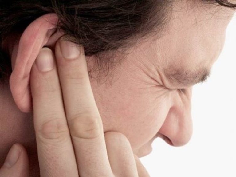 Rối loạn TMJ có thể gây ù tai, giảm thính lực, đau nhức tai trong