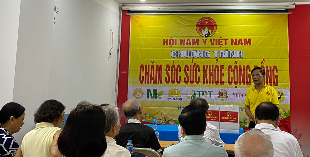 Hội Nam Y Việt Nam cùng với Thuốc Dân Tộc tổ chức khám sức khỏe miễn phí cho đội ngũ Cán bộ Bộ Đội nghỉ hưu, Hội Cựu Giáo chức Hà Nội