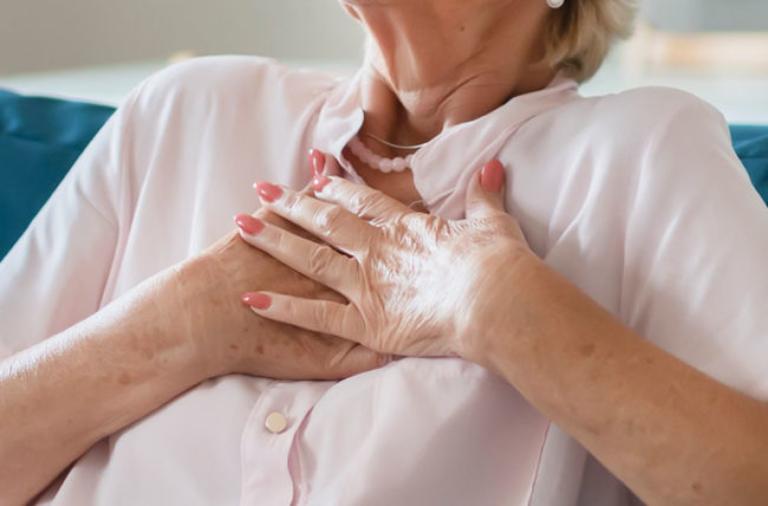 Nhồi máu cơ tim ở phụ nữ thường có các dấu hiệu khó nhận biết hơn nam giới