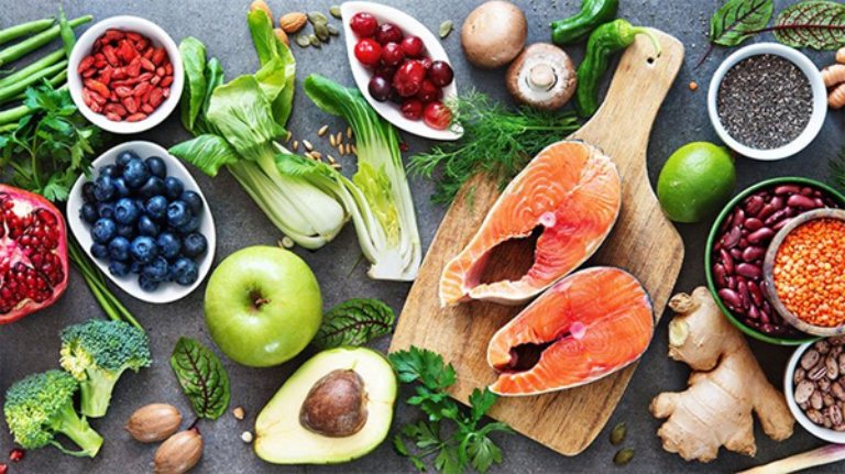 Có rất nhiều thực phẩm có tác dụng hỗ trợ ngăn ngừa xơ vữa mạch máu