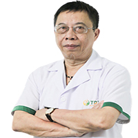 Thầy thuốc ưu tú, bác sĩ CKII Lê Hữu Tuấn