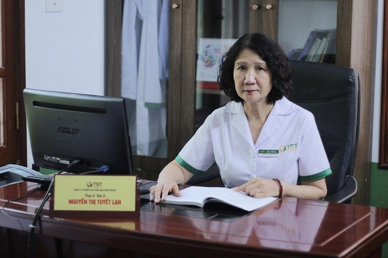 Bác sĩ Nguyễn Thị Tuyết Lan đánh giá cao hiệu quả của bài thuốc Nhất Nam Bình Vị Khang