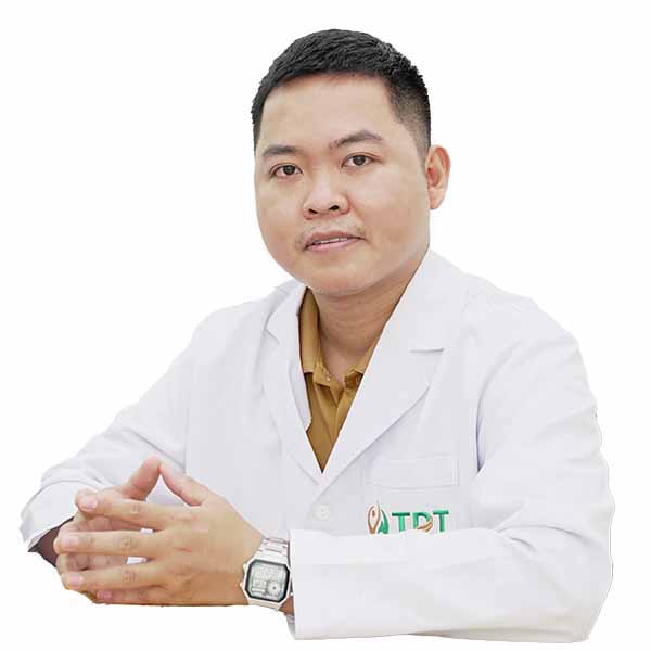 Bác sĩ Phạm Huy Thành