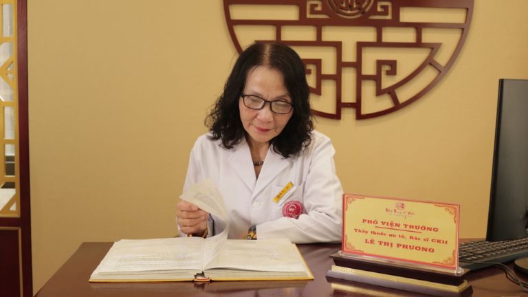 Bác sĩ Lê Phương, Phó Giám Đốc chuyên môn Nhắt Nam Y Viện